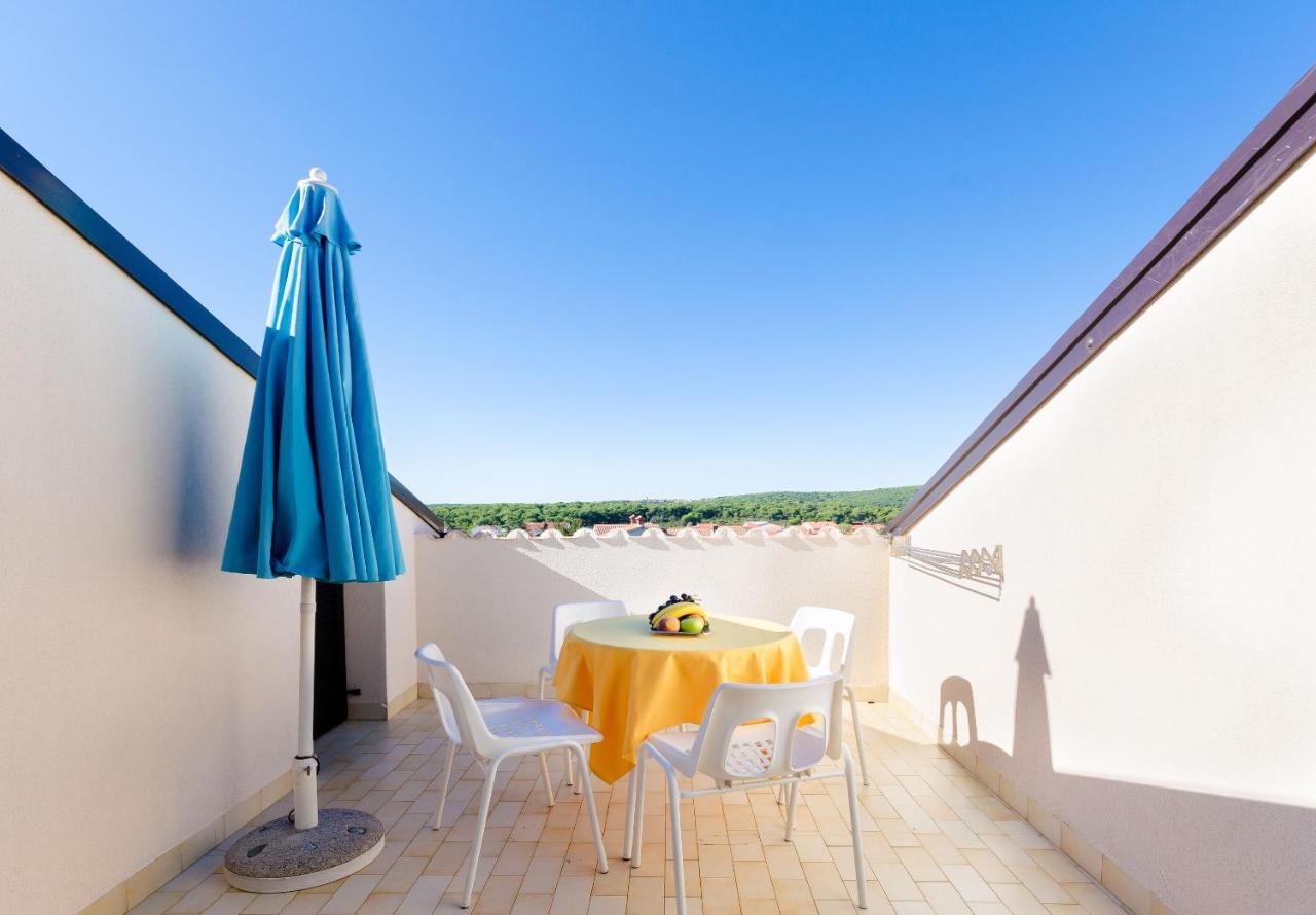 Apartments Dragutin Medulin Exterior photo
