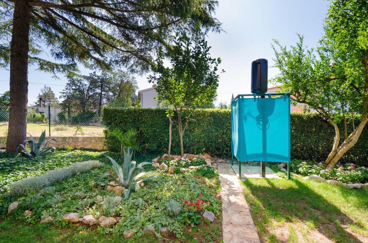 Apartments Dragutin Medulin Exterior photo